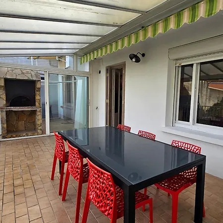 Grande Maison - Terrasse - - 6 Pers 度假居 Saint-Hippolyte (Pyrenees-Orientales)