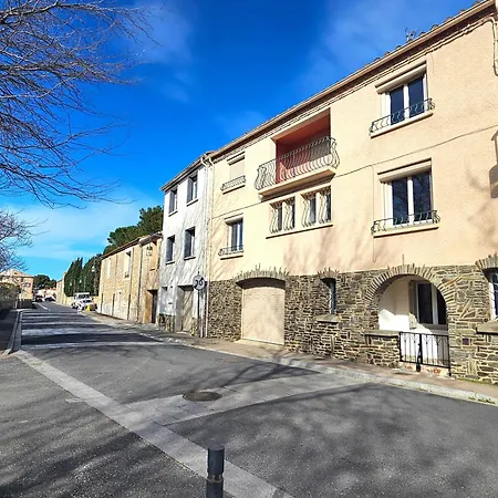 Grande Maison - Terrasse - - 6 Pers * Saint-Hippolyte (Pyrenees-Orientales)